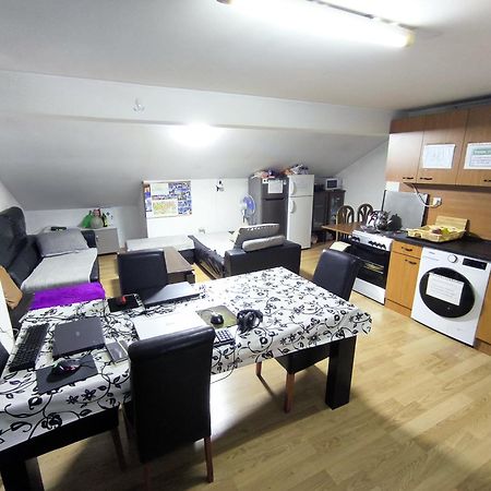 סקופיה Historia Hostel מראה חיצוני תמונה