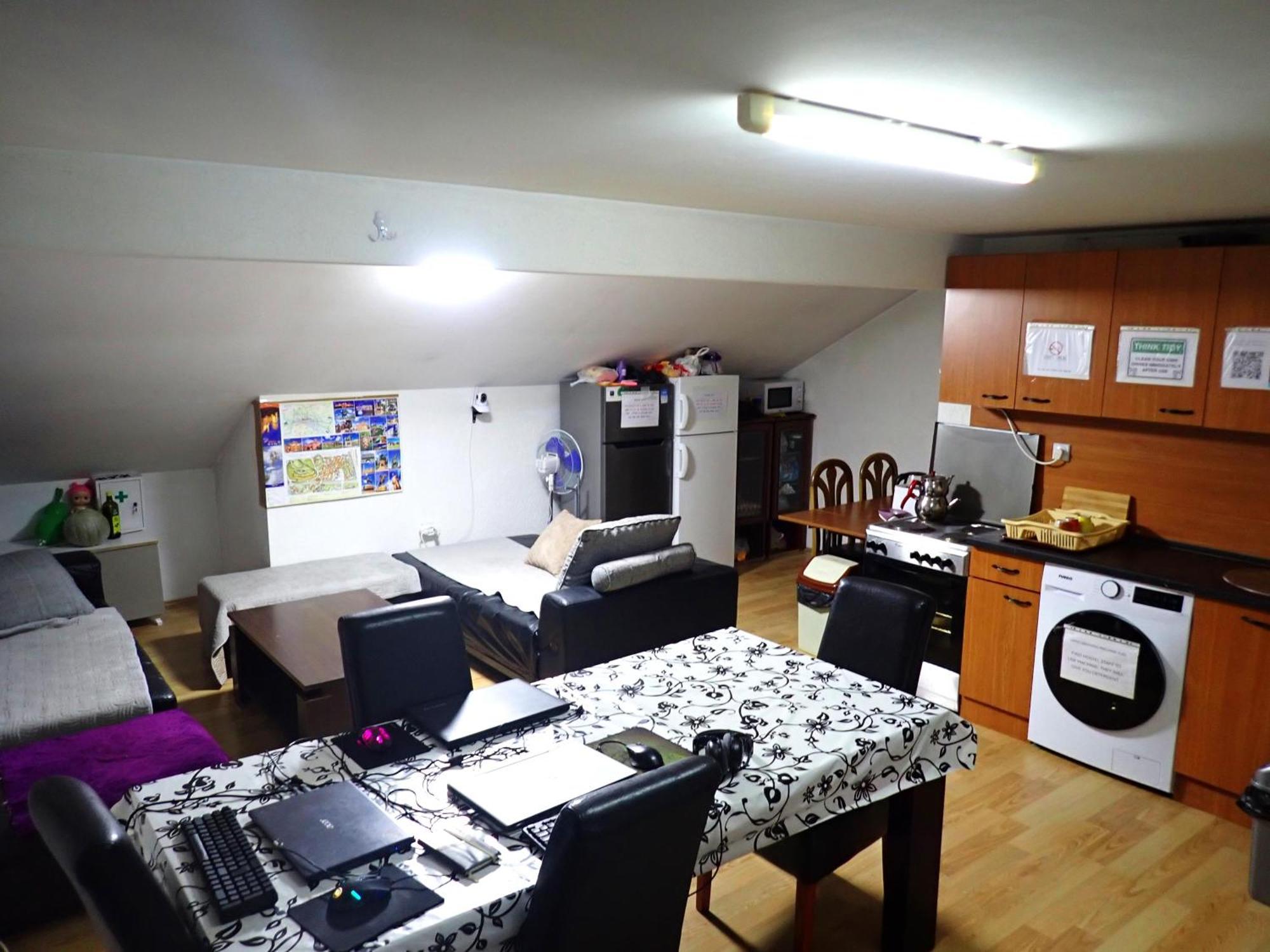 סקופיה Historia Hostel מראה חיצוני תמונה